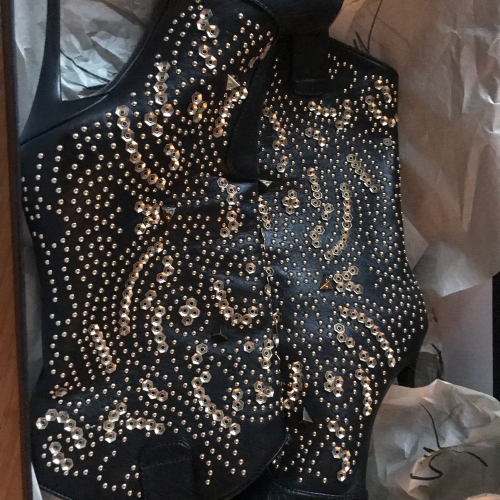 Giuseppe zanotti open toed boots